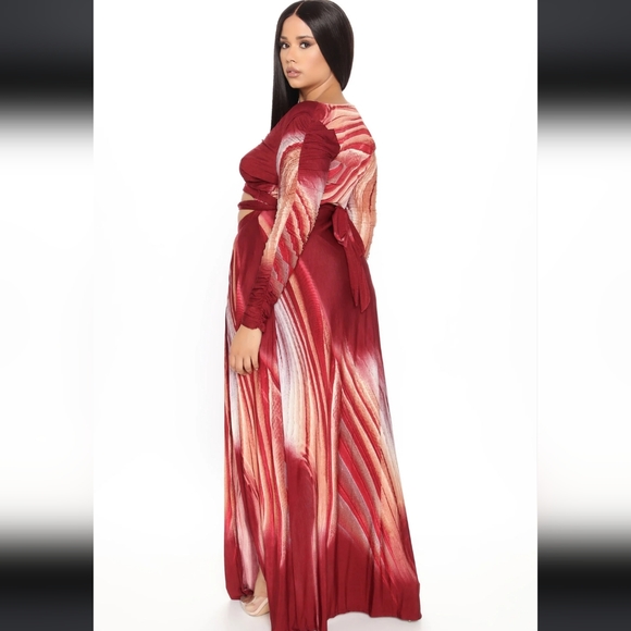 " Girl on Fire" Wrap Top Maxi Dress - Picture 2 of 3